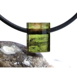 Turmalin grün (Verdelith) Kristallstab / Schmuckstein gebohrt gebohrt - AA-Sonderqualität - Rarität - ca. 1,1 cm x 0,9 cm x 0,6 cm