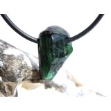 Turmalin grün (Verdelith) Trommelstein gebohrt - Sonderqualität - Rarität - ca. 2 cm x 1,3 cm x 0,8 cm
