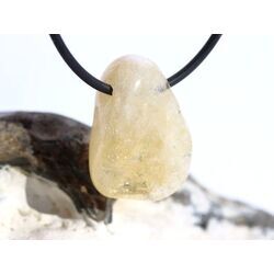 Citrin (gebr.) Trommelstein gebohrt - ca. 2,7 cm x 1,9 cm x 1,3 cm