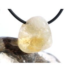 Citrin (gebr.) Trommelstein gebohrt - ca. 2,4 cm x 2,2 cm x 1,3 cm