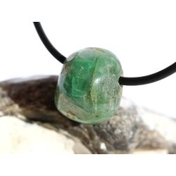 Smaragd Schmuckstein / Trommelstein gebohrt (Beryll) - Rarit�t - ca. 1,6 cm x 1,5 cm x 1,2 cm