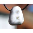 Ozeanachat Trommelstein gebohrt (Ozeanchalcedon / Ozeanjaspis) - Sonderqualität - ca. 2,7 cm x 2,2 cm x 1,6 cm