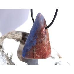 Richterit XXL Schmuckstein / Scheibenstein gebohrt - Raritt - AA-Sonderqualitt - Unikat - Handarbeit - ca. 4,5 cm x 2,9 cm x 0,9 cm (GKS)