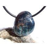 Apatit blau natur Trommelstein gebohrt - ca. 2,2 cm x 1,9...