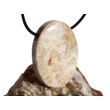 Versteinerte Koralle XXL Schmuckstein Cabochon / Scheibenstein gebohrt - ca. 4 cm x 3 cm x 0,9 cm