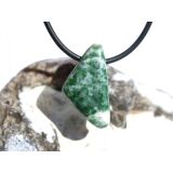 Prasem "Afrikanische Jade" Trommelstein / Schmuckstein gebohrt - ca. 2,5 cm x 1,3 cm x 1,6 cm