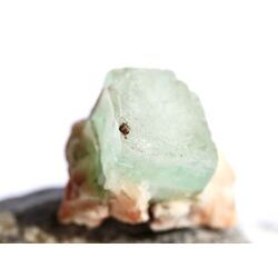 Apophyllit grn mit Stilbit Kristallstufe / Rohstein - Raritt - ca. 2,2 cm x 1,9 cm x 1,8 cm