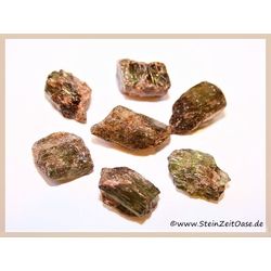 Andalusit Kristalle / Rohsteine - Rarität - Sonderqualität - ca. 1 - 1,6 cm / ca. 1,1-2,3 g/St (GKS)