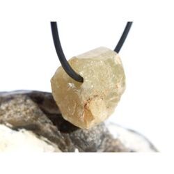 Apatit gr�n Kristall / Rohsteinform gebohrt - Rarit�t - Sonderqualit�t - ca.1,8 cm x 1,6 cm x 1,5 cm