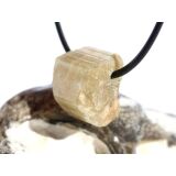 Apatit grün Kristall / Rohsteinform gebohrt - Rarität - Sonderqualität - ca.1,8 cm x 1,6 cm x 1,5 cm