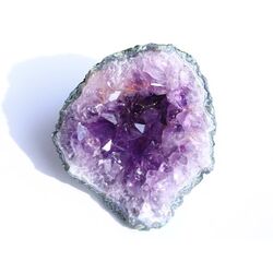 Amethyst Kristallstufe / Ladestufe / Druse mitteldunkel (Brasilien) - AA-Sonderqualitt - ca. 10,6 cm x 8,5 cm x 7 cm