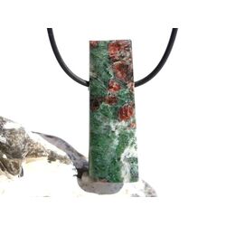 Eklogit XXL Schmuckstein / Cabochon / Scheibenstein...