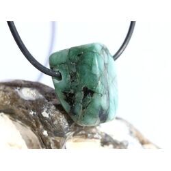 Smaragd Trommelstein / Schmuckstein gebohrt (Beryll) - Rarit�t - ca. 2,3 cm x 2,1 cm x 1,6 cm