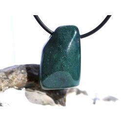 Heliotrop Schmuckstein facettiert, gebohrt - Sonderqualit�t - ca. 2,7 cm x 1,8 cm x 1,3 cm