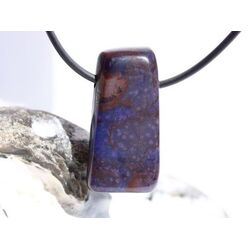 Sugilith mit Richterit Schmuckstein / Scheibenstein gebohrt - Raritt - Sonderqualitt - Handarbeit - ca. 3,4 cm x 1,7 cm x 0,9 cm