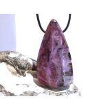 Sugilith XXXL Schmuckstein Cabochon gebohrt - Rarität - Sonderqualität - ca. 5,8 cm x 3,1 cm x 1,2 cm