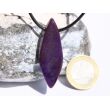 Sugilith XXL Schmuckstein / Scheibenstein gebohrt - Rarität - AA-Sonderqualität - Handarbeit - ca. 4,5 cm x 1,6 cm x 0,8 cm