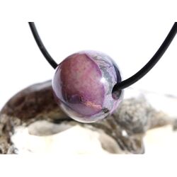 Sugilith mit Richterit Kugel gebohrt - Rarit�t - Sonderqualit�t - ca.17 mm