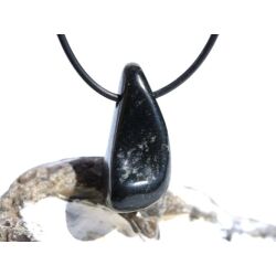Jade schwarz (Chalkopyrit-Nephrit) Trommelstein gebohrt - Rarität - ca. 3,3 cm x 1,6 cm x 1,5 cm