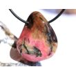 Rhodonit Trommelstein gebohrt - AA-Sonderqualität - ca. 3,2 cm x 2,5 cm x 1,9 cm