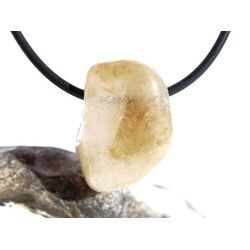 Citrin (gebr.) Trommelstein gebohrt - ca. 2,4 cm x 1,7 cm x 1,3 cm