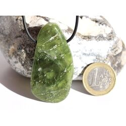 Vesuvian grn (Idokras) XXXL Schmuckstein / Scheibenstein gebohrt - Sonderqualitt - Raritt - Handarbeit - ca. 5,5 cm x 2,8 cm x 0,8 cm