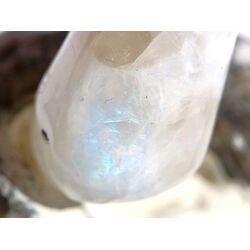 Regenbogenmondstein Schimmer XL Trommelstein gebohrt (Labradorit wei�) - Sonderqualit�t - ca. 3,6 cm x 2 cm x 1,9 cm