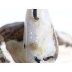 Regenbogenmondstein Schimmer XL Trommelstein gebohrt (Labradorit wei�) - Sonderqualit�t - ca. 3,7 cm x 2 cm x 2 cm - Sonderpreis wg. Makel -