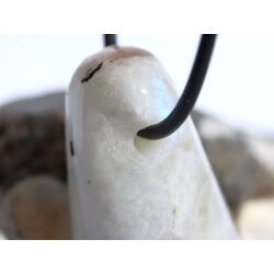 Regenbogenmondstein Schimmer XL Trommelstein gebohrt (Labradorit wei�) - Sonderqualit�t - ca. 3,7 cm x 2 cm x 2 cm - Sonderpreis wg. Makel -