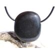 Basalt Scheibenstein / Schmuckstein gebohrt - Sonderqualität - ca. 3,1 cm x 2,7 cm x 0,9 cm