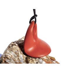 Jaspis rot XXL Schmuckstein gebohrt mit Lederband - Sonderqualit�t - ca. 4,2 cm x 4,1 cm x 0,7 cm