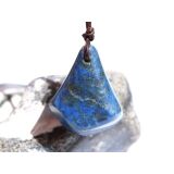 Lapislazuli / Fleck-Lapis Schmuckstein gebohrt - ca. 3,2 cm x 2,5 cm x 1,9 cm - inkl. Band -