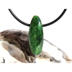 Chromdiopsid Schmuckstein Cabochon gebohrt - Sonderqualitt - Handarbeit - ca. 2,9 cm x 1,1 cm x 0,8 cm (GKS)