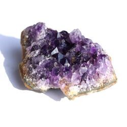 Amethyst-Stufe / Aufsteller dunkel (Uruquai) - Sonderqualitt - ca. 7,1 cm x 5,5 cm x 2,7 cm