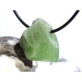 Peridot Kristall- / Rohsteinform mit Spitze, gebohrt (Olivin / Chrysolith) - Sonderqualität - ca. 2,6 cm x 2,6 cm x 1,4 cm