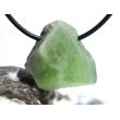 Peridot Kristall- / Rohsteinform mit Spitze, gebohrt (Olivin / Chrysolith) - Sonderqualität - ca. 2,6 cm x 2,6 cm x 1,4 cm