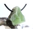 Peridot Kristall- / Rohsteinform mit Spitze, gebohrt (Olivin / Chrysolith) - Sonderqualität - ca. 2,6 cm x 2,6 cm x 1,4 cm