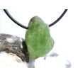 Peridot Kristall- / Rohsteinform gebohrt (Olivin / Chrysolith) - Sonderqualität - ca. 2,8 cm x 1,8 cm x 1,6 cm