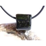 Turmalin grün (Verdelith) Trommelstein / Schmuckstein gebohrt - AA-Sonderqualität - Rarität - ca. 1,4 cm x 1,4 cm x 1,1 cm