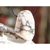 Howlith XXL Trommelstein gebohrt - Sonderqualität - ca. 4,5 cm x 2,9 cm x 2,4 cm
