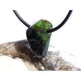 Turmalin grün (Verdelith) Trommelstein gebohrt - Sonderqualität - Rarität - ca. 1,9 cm x 1,3 cm x 0,9 cm