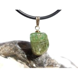 Turmalin grün (Verdelith) Trommelstein Anhänger Öse Schmuckdose - Rarität - ca. 2,1 cm x 1 cm x 0,9 cm