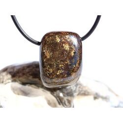 Bronzit Trommelstein / Schmuckstein gebohrt - Sonderqualit�t - ca. 2,5 cm x 1,9 cm x 1,2 cm