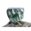 Seraphinit (Klinochlor) Trommelstein - Sonderqualität - ca. 3,1 cm x 2,3 cm x 2,6 cm
