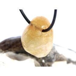 Citrin (gebr.) Trommelstein gebohrt - ca. 2,3 cm x 1,6 cm x 1,9 cm