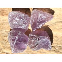 Amethyst hell Wassersteine-Sonderqualitt / Rohsteine extra angetrommelt - ca. 50 g - Restbestand -