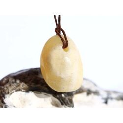 Calcit orange (Orangencalcit) Trommelstein gebohrt - ca. 2,7 cm x 1,9 cm x 1,3 cm