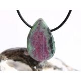 Rubin-Zoisit (Anyolith) Schmuckstein mit Rohsteinform gebohrt - AA-Sonderqualität - Handarbeit - ca. 3,2 cm x 2,1 cm x 1,5 cm