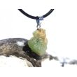 Titanit (Sphen) Rohstein Anhänger Silberöse Schmuckdose - Rarität - ca. 2,5 cm x 1,5 cm x 0,7 cm