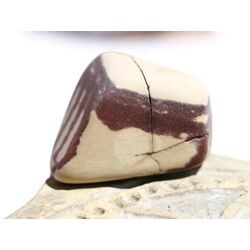 Zebra Rock Trommelstein natur / Rohstein - ca. 2,8 cm x 1,9 cm x 1,8 cm (Fairer Handel/GKS)